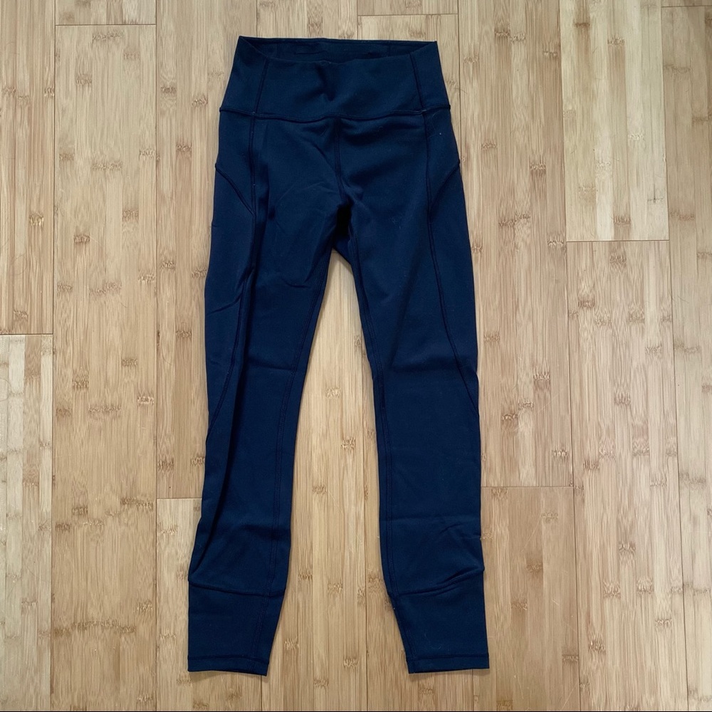 Lululemon leggings size 4